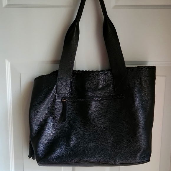 Women's NWOT, LAGGO Black Shoulder Bag, Magnetic Clasp, Zipper Pocket $75 - Picture 1 of 4